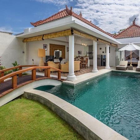 Hevea Villas Seminyak  Exterior photo